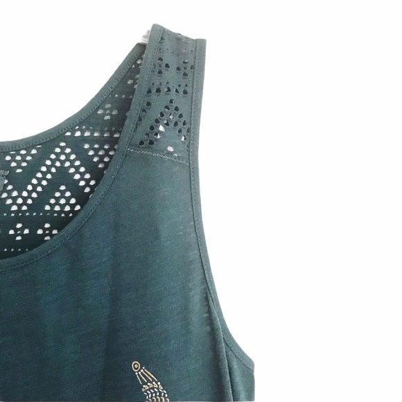 ETAM Boho Bull Horn/Feathers Graphic Tank Small - Picture 4 of 5